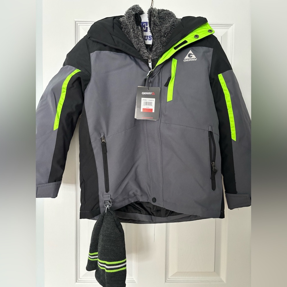 NWT- Boy’s 3-piece Gerry Winter Coat Size 10/12